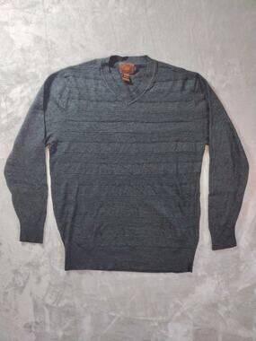 Cigar Couture Sweater Mens L Charcoal Gray Wool Blend V-Neck Quiet Luxury Retro
